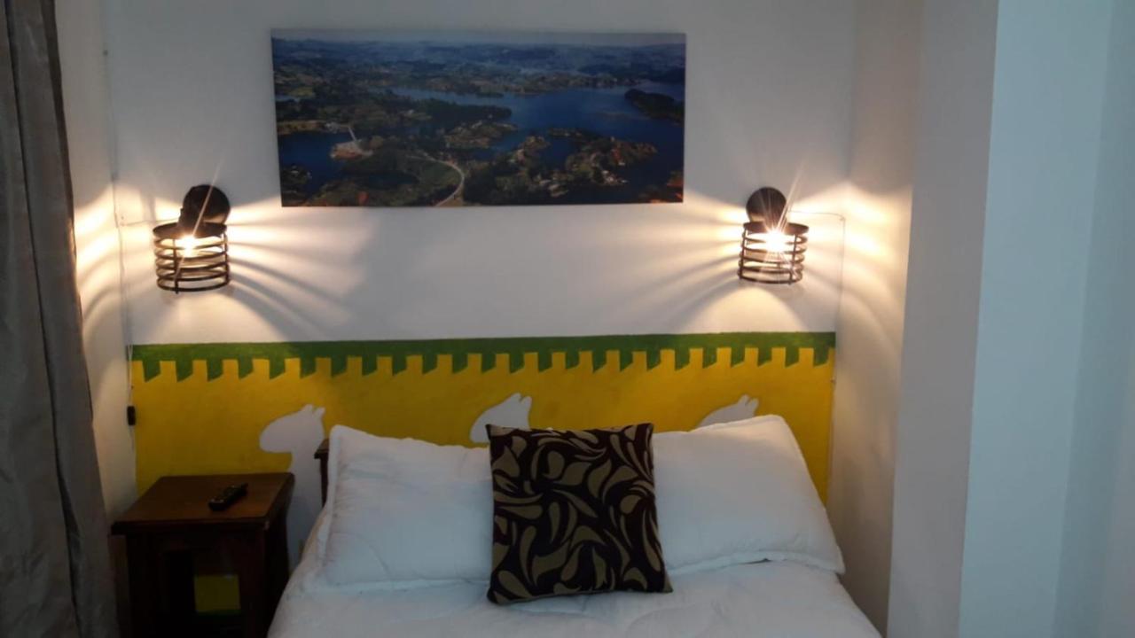 Hostel-Affordable rooms with private bathroom San Juan guatapé Exterior foto